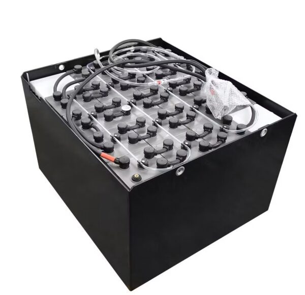 Starmax Gold 24V 12-100F-25 Premium Industrial Battery – 24V 600Ah ( 30.25 x 17.00 x 23.00 in)